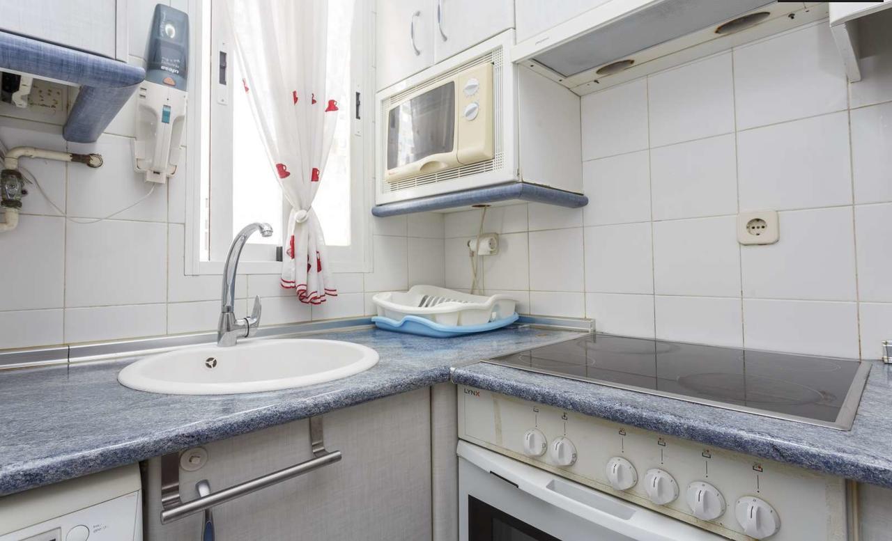Latina Apartment Madrid Exterior photo