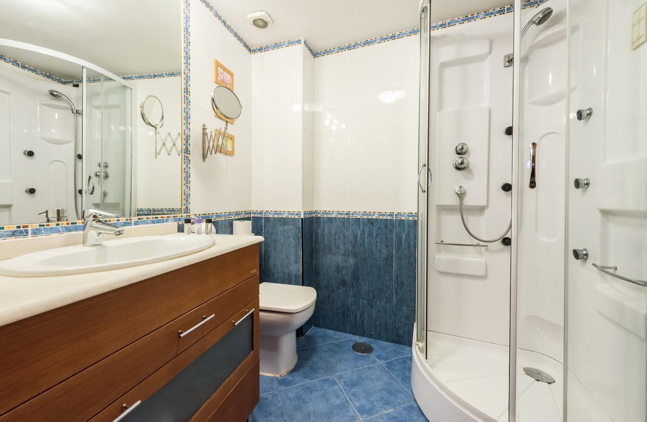 Latina Apartment Madrid Exterior photo